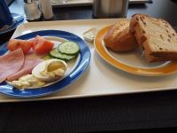 2_breakfast