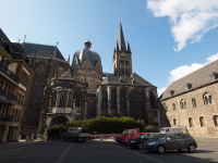 3_aachen_cathedral_1