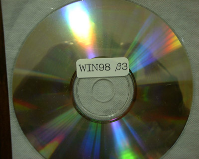 Windows98_beta3_cd